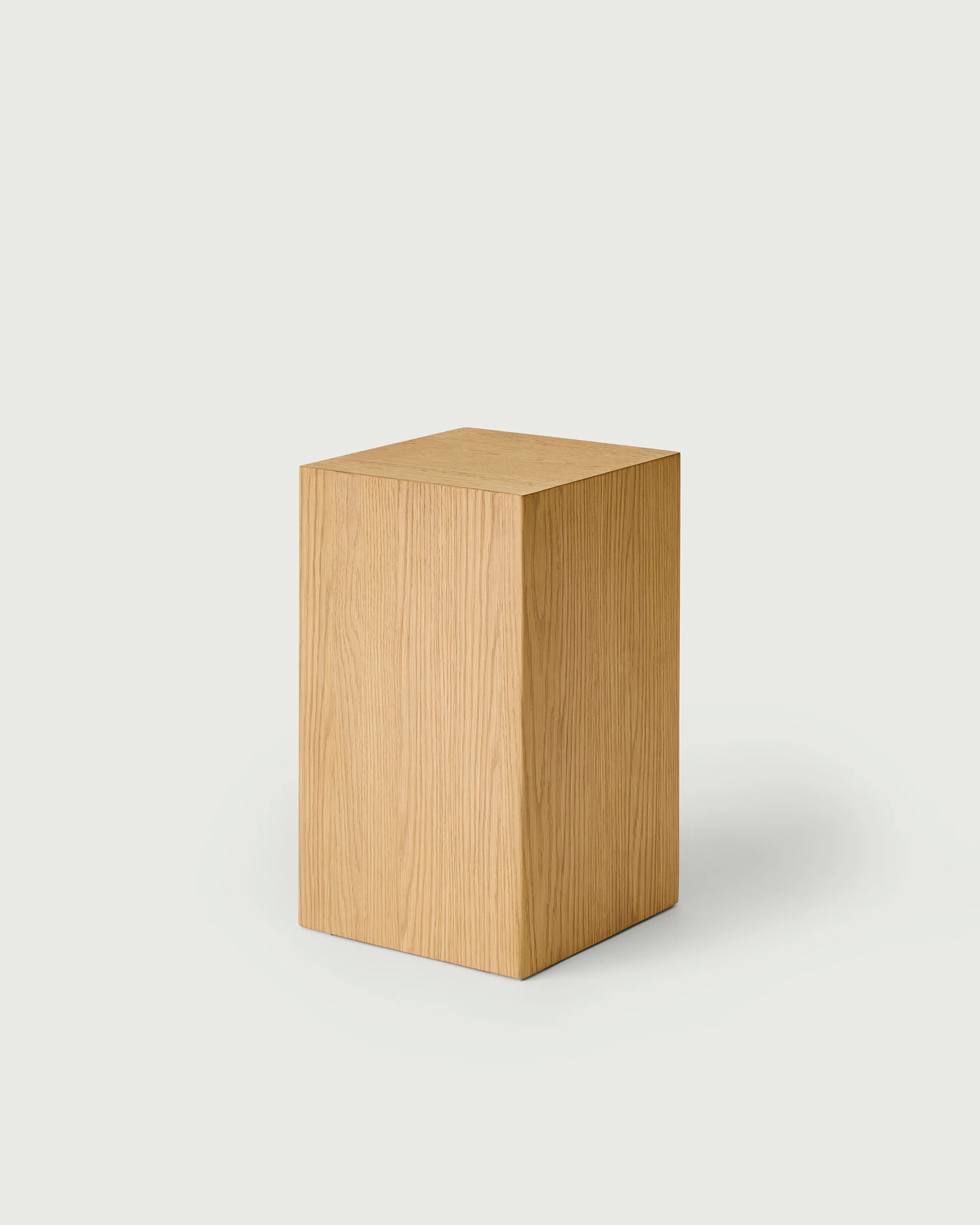Leo Short Plinth Light Oak - Image 3